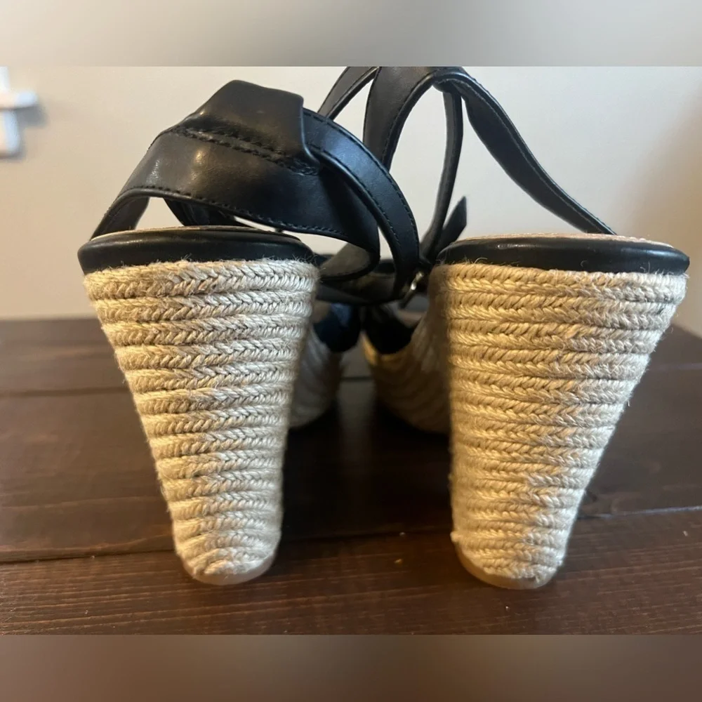 Torrid Strappy Platform Wedge Sandals Size 8W